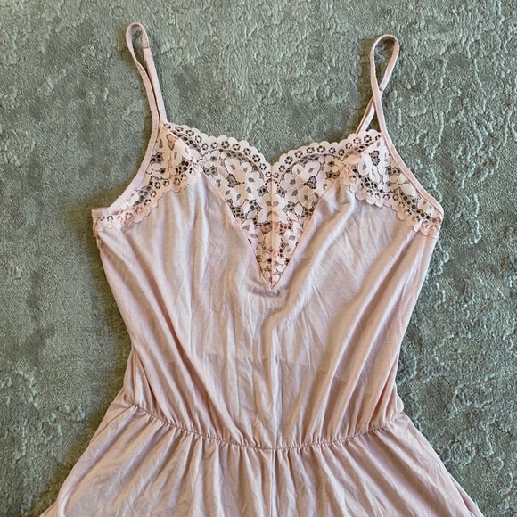 Victoria’s secret baby pink lace trimmed romper - Picture 3 of 5
